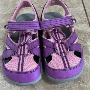 Columbia Girls Crocks Size 13